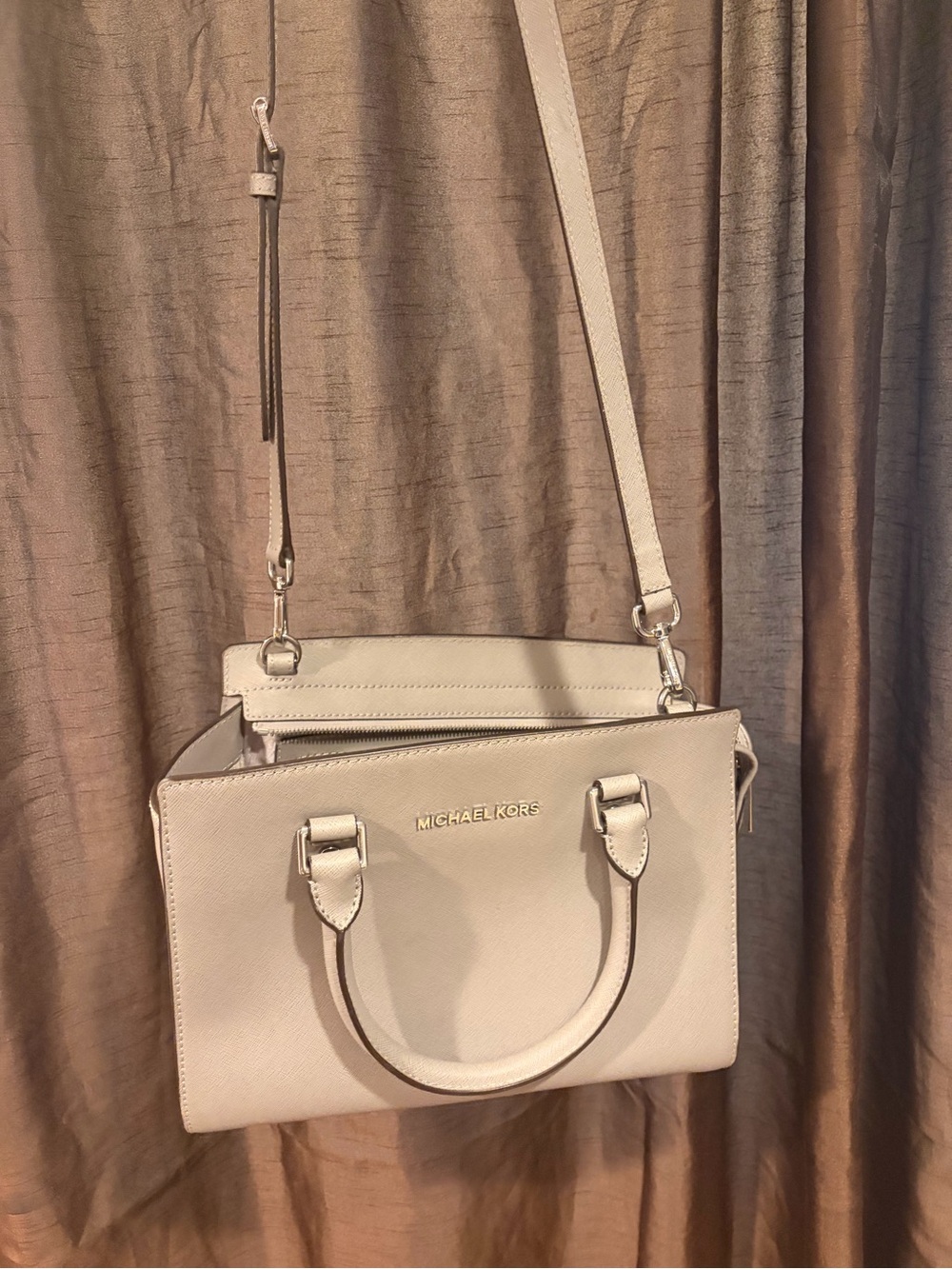 Authentic Michael Kors Selma Medium Top Zip Satchel